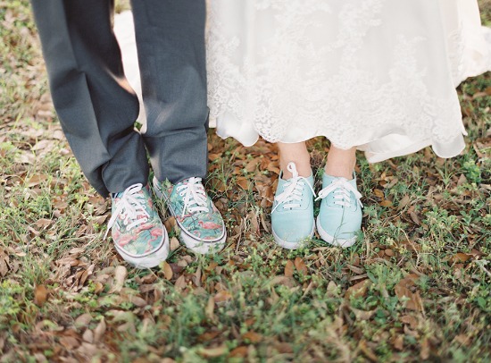 white-and-teal-wedding-in-florida