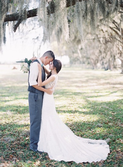 white-and-teal-wedding-in-florida