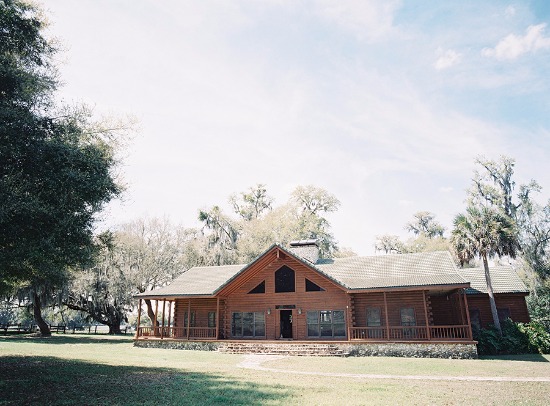 white-and-teal-wedding-in-florida