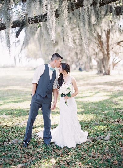 white-and-teal-wedding-in-florida
