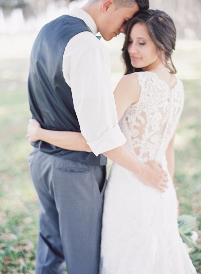 white-and-teal-wedding-in-florida