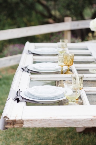 white-silver-and-gold-wedding-ideas