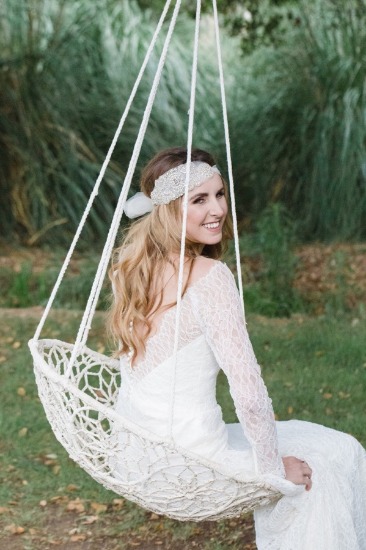 white-silver-and-gold-wedding-ideas