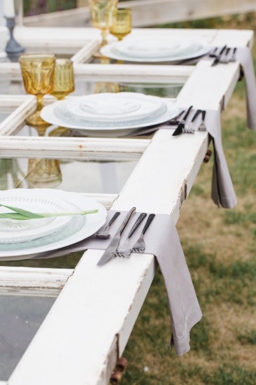 white-silver-and-gold-wedding-ideas