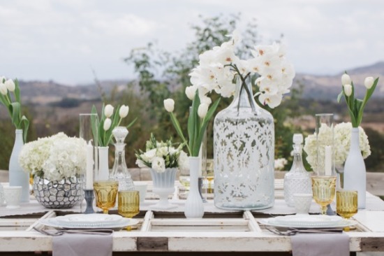white-silver-and-gold-wedding-ideas
