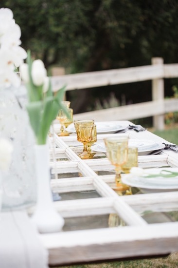 white-silver-and-gold-wedding-ideas