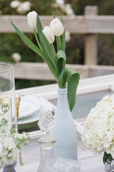 white-silver-and-gold-wedding-ideas