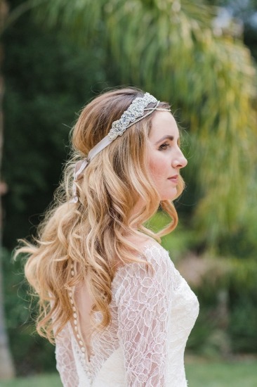 white-silver-and-gold-wedding-ideas