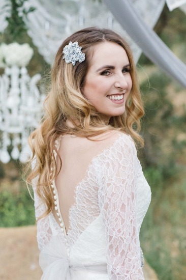 white-silver-and-gold-wedding-ideas