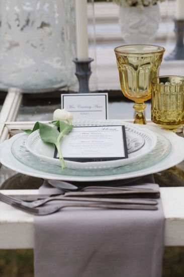 white-silver-and-gold-wedding-ideas