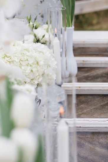 white-silver-and-gold-wedding-ideas