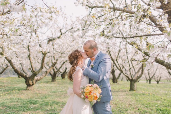 blossoming-romance-in-northern-italy