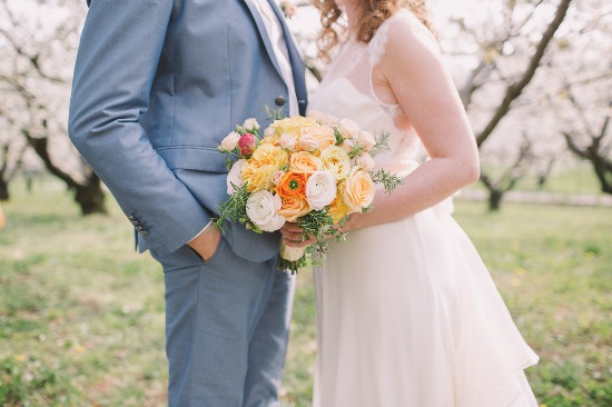 blossoming-romance-in-northern-italy