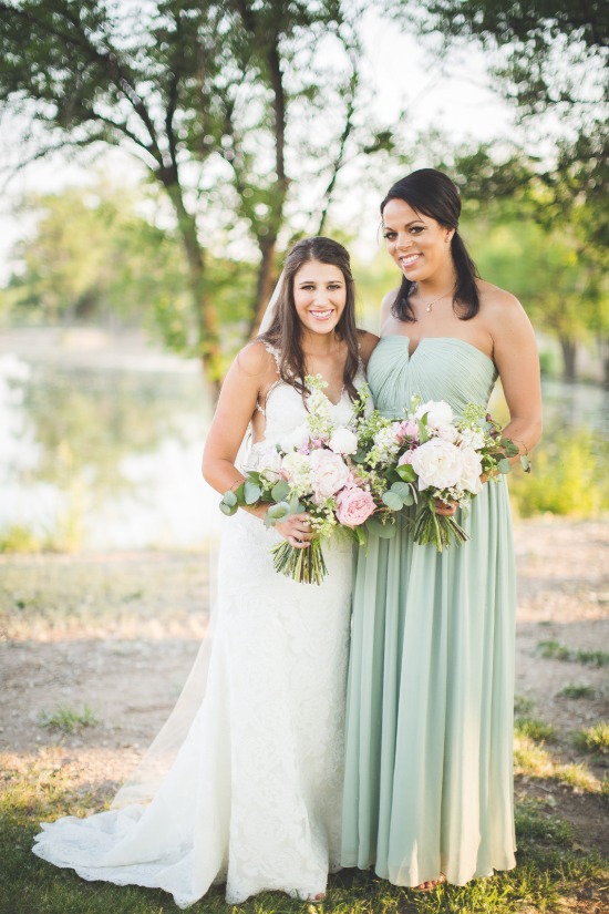 blush-gold-and-mint-wedding-in-new
