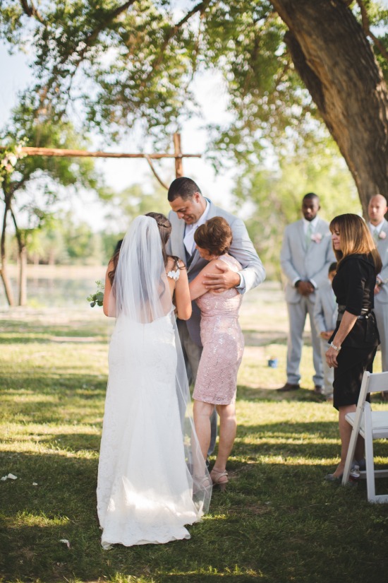blush-gold-and-mint-wedding-in-new