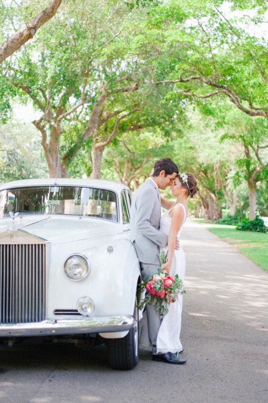 bright-blue-and-beautiful-wedding