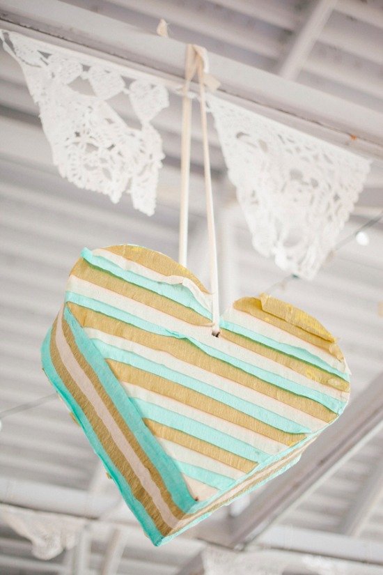 bright-blue-and-beautiful-wedding