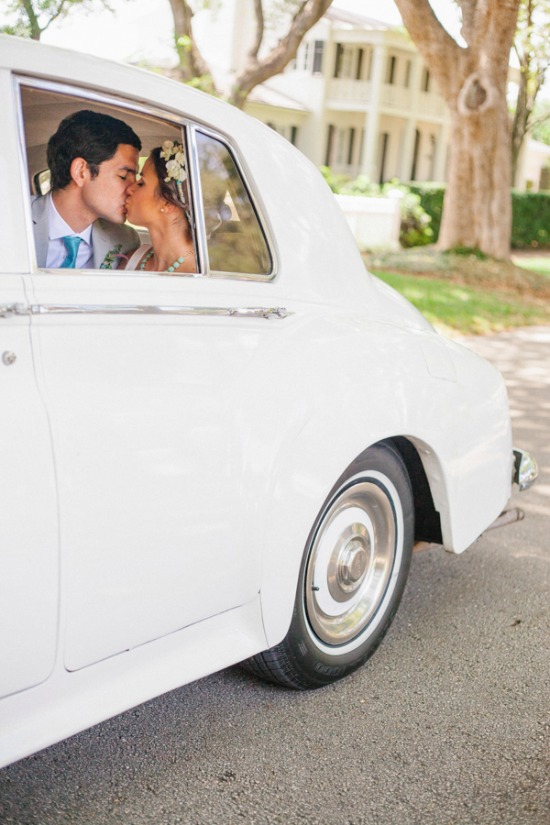 bright-blue-and-beautiful-wedding