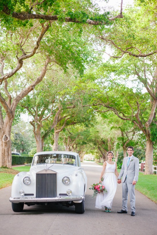 bright-blue-and-beautiful-wedding