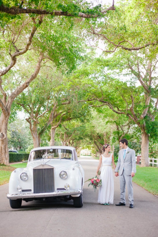 bright-blue-and-beautiful-wedding