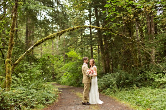 charming-forest-wedding