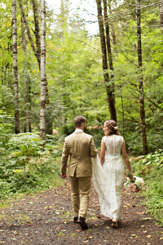 charming-forest-wedding