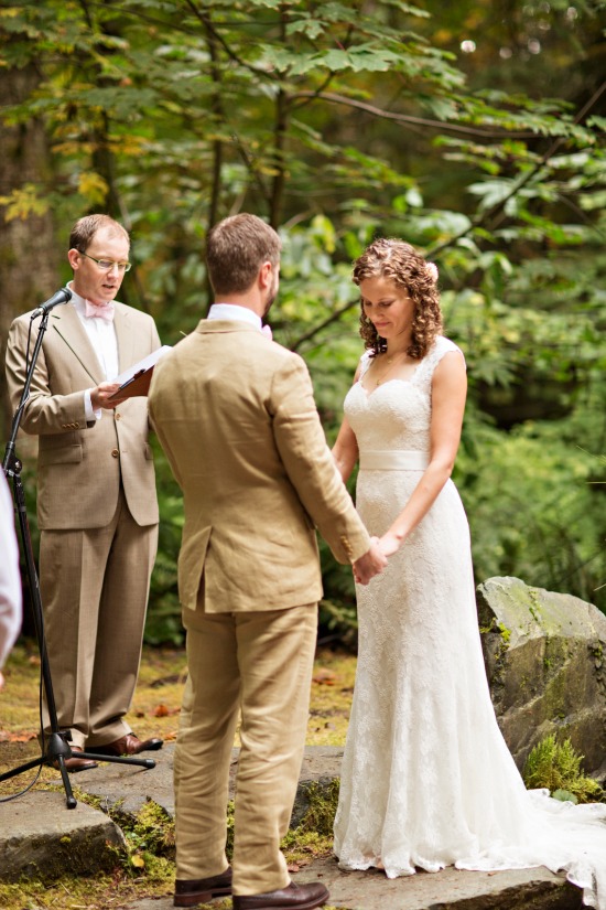 charming-forest-wedding