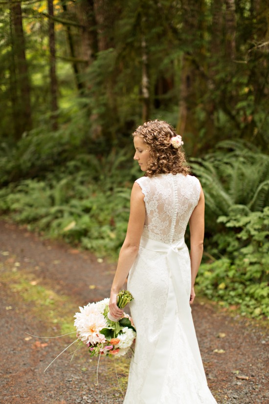 charming-forest-wedding