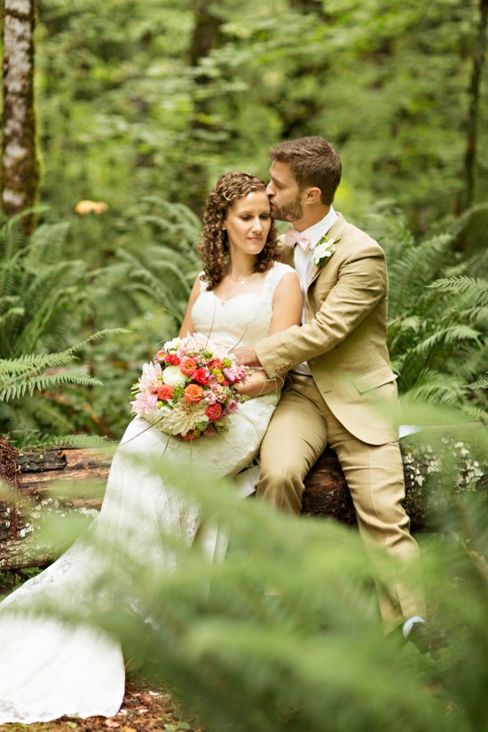 charming-forest-wedding