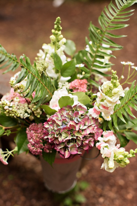 charming-forest-wedding