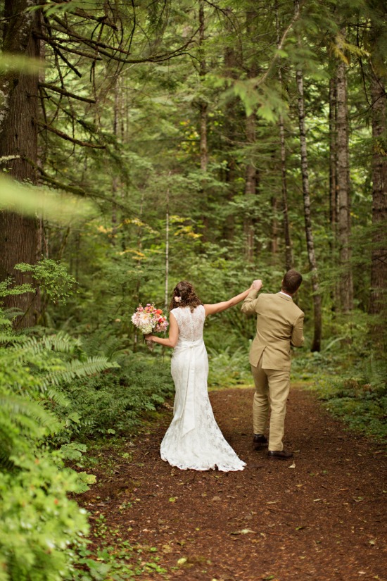 charming-forest-wedding