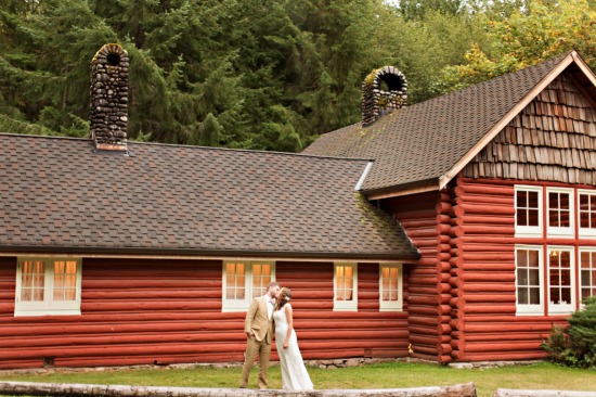 charming-forest-wedding