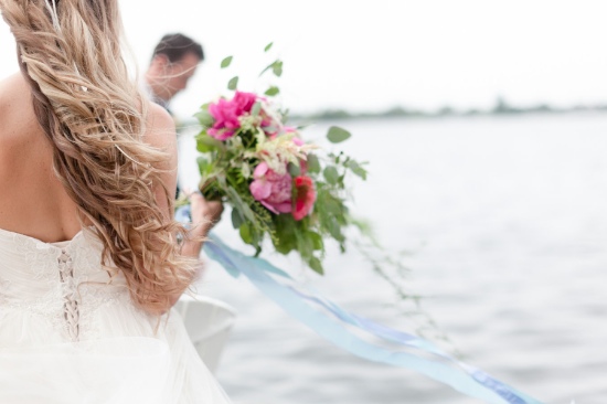 cottage-on-the-lake-wedding-ideas