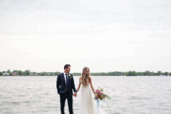 cottage-on-the-lake-wedding-ideas