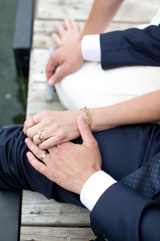 cottage-on-the-lake-wedding-ideas