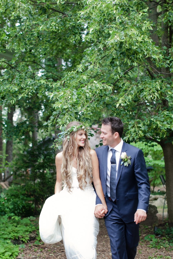cottage-on-the-lake-wedding-ideas
