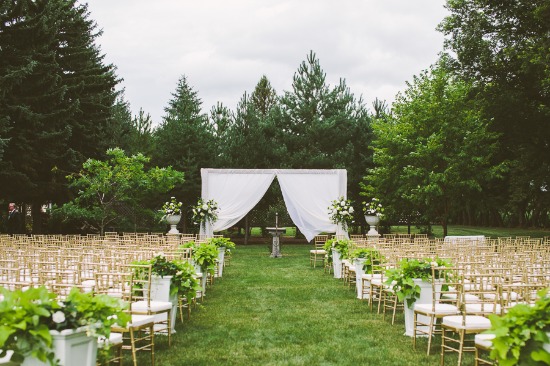 elegant-gold-and-black-wedding