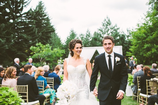 elegant-gold-and-black-wedding
