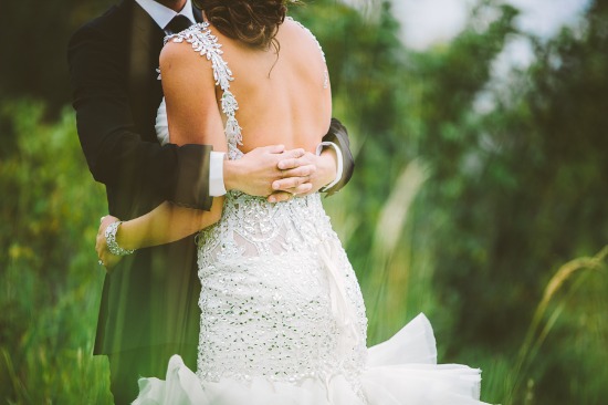 elegant-gold-and-black-wedding