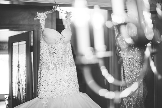 elegant-gold-and-black-wedding