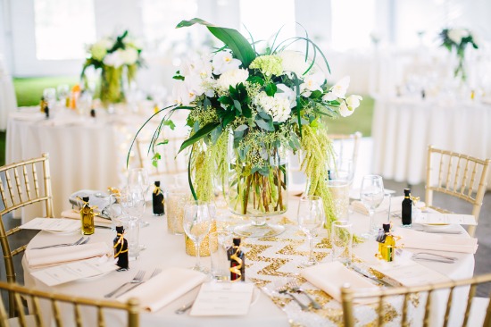 elegant-gold-and-black-wedding