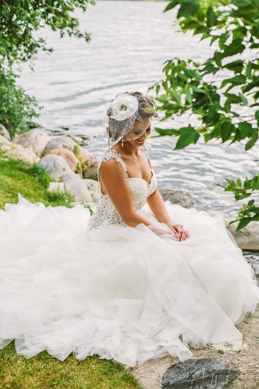 elegant-gold-and-black-wedding
