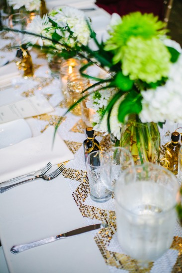 elegant-gold-and-black-wedding