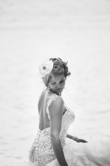 elegant-gold-and-black-wedding