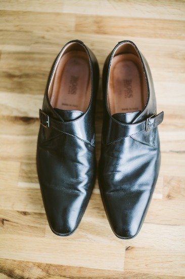 elegant-gold-and-black-wedding