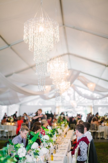 elegant-gold-and-black-wedding
