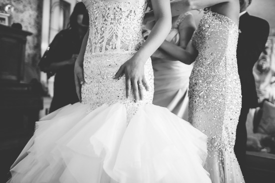 elegant-gold-and-black-wedding