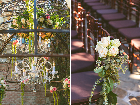 floral wedding ceremony decor @weddingchicks
