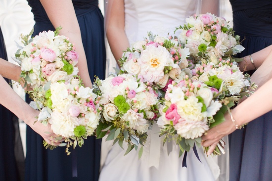 gold-and-navy-wedding