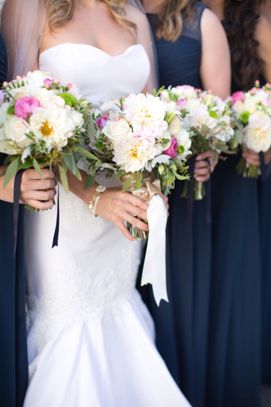 gold-and-navy-wedding
